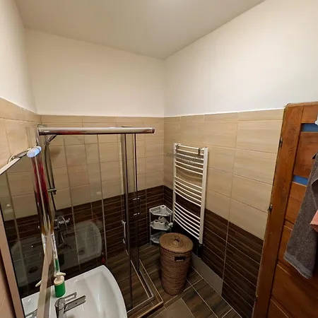B57 Apartament